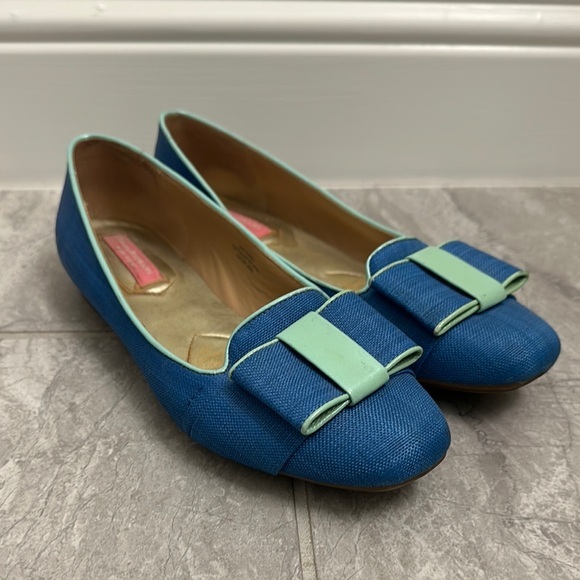 Isaac Mizrahi ISKATHRINE3 Blue Flats with Decorative Bow - Picture 1 of 8